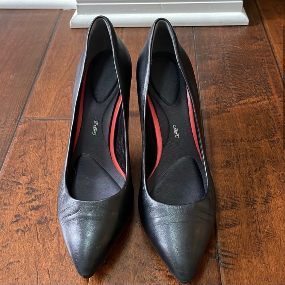 Rockport Total Motion Pumps